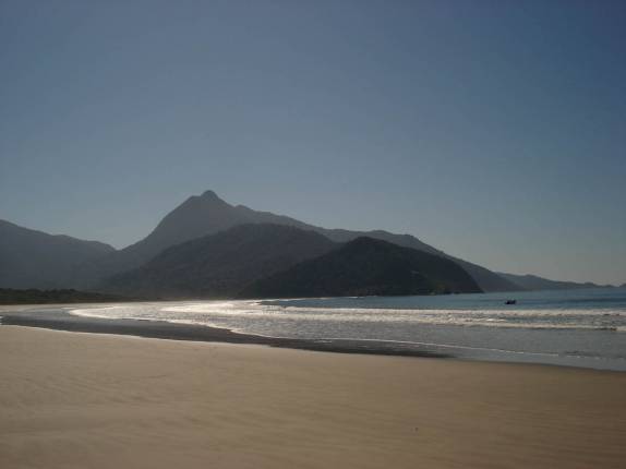 Praia na Ilha do Cardoso - SP